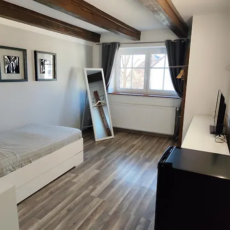 Gaestezimmer Зарштедт